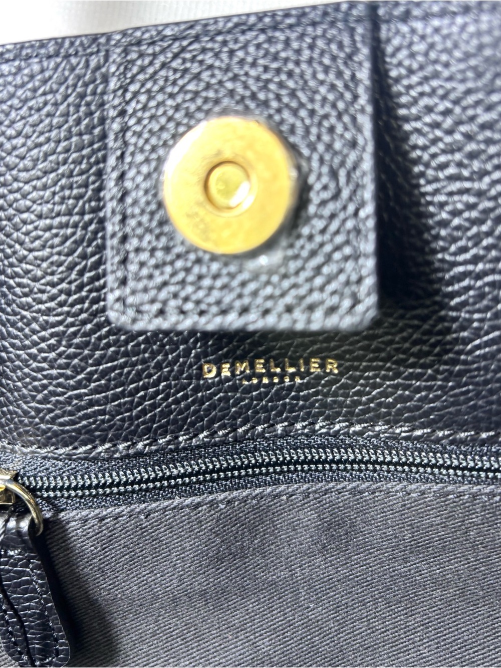 Demellier Midi New York Tote. Black/Gold. - Picture 12 of 16